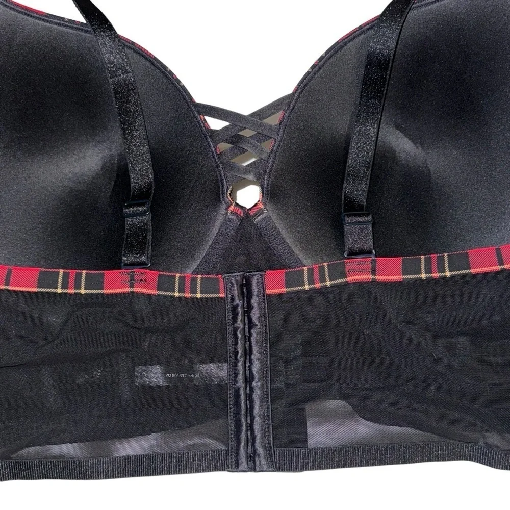 Torrid XO Plunge Push-Up Bra SZ. 46 DD NWOT